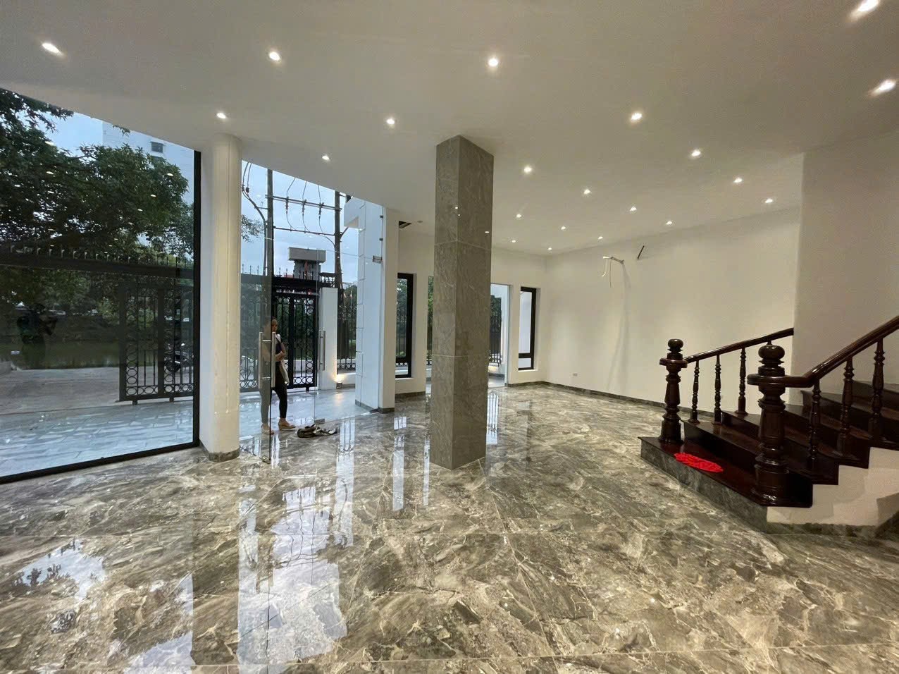 Khu Hiếm - Từ Hoa - Có Thang Máy - Pccc Đạt Chuẩn